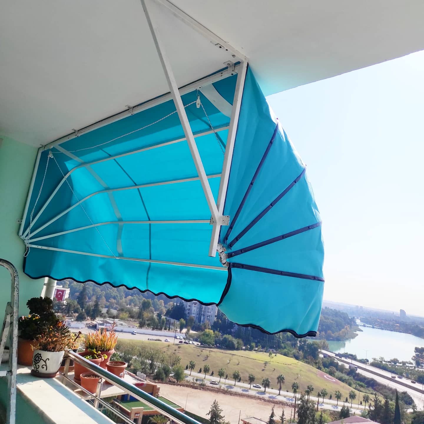 Adana körüklü balkon tentesi ipli tente